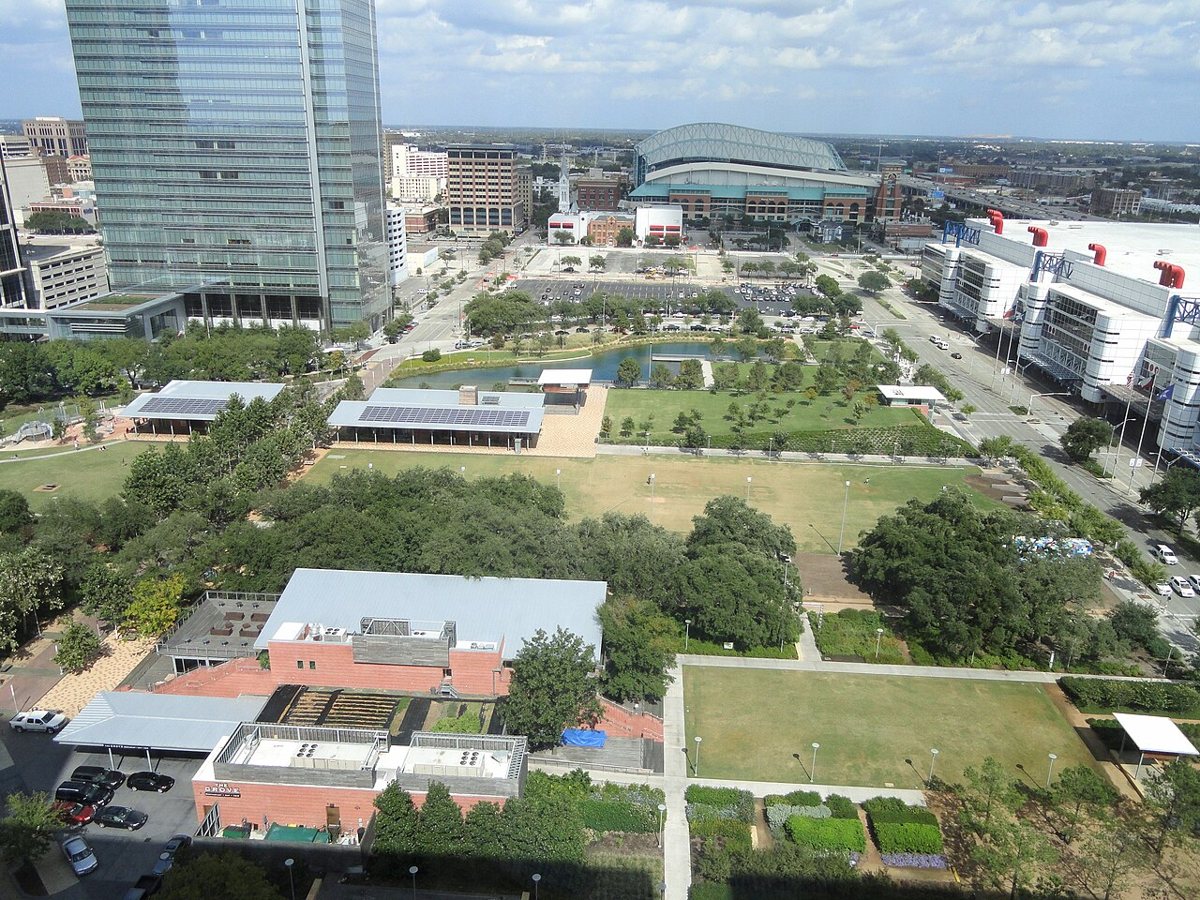 Discovery Green park downtown Houston with fountains